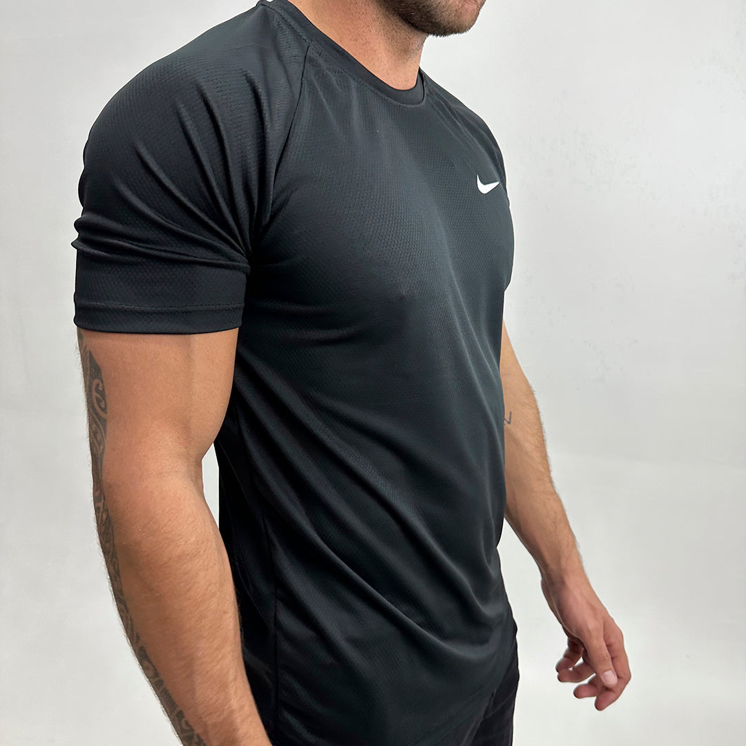 Camiseta Dry Fit NK Colapse